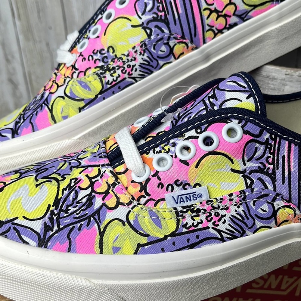 Copied - Vans Authentic 44 Dx Sneaker - Picture 2 of 5